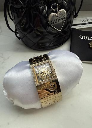 Guess жіночий годинник