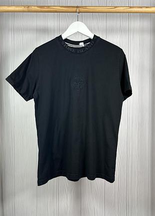 Stone island center logo embroidered футболка з красивим дизайном