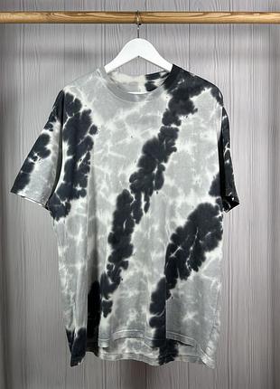 Nike tie die style center logo футболка з красивим дизайном розмір м