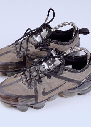 Жіночі спортивні бігові кросівки nike air vapormax 2019 року