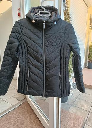Двухсторонняя куртка с капюшоном от бренда michael kors