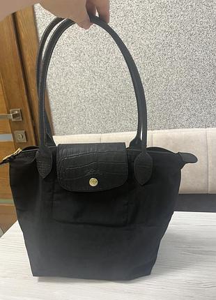 Культова сумка- тоут longchamp le pliage в чорному кольорі