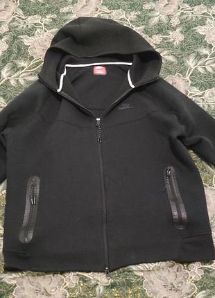Кофта nike tech fleece m практично пару носок мало носив