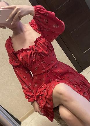 Шикарна сукня
