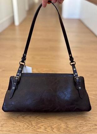 Шкіряна сумка на плече із заклепками zara