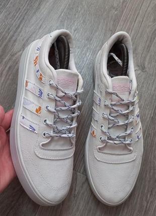 Женские кеды adidas