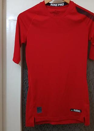 Футболка компресійна nike pro dri-fit half sleeve football compression top.