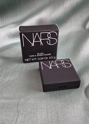 Рум'яна nars mini blush fard a joues poudre orgasm rouge 2.5g