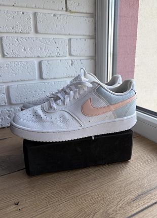 Кеди жіночі nike court vision low next nature