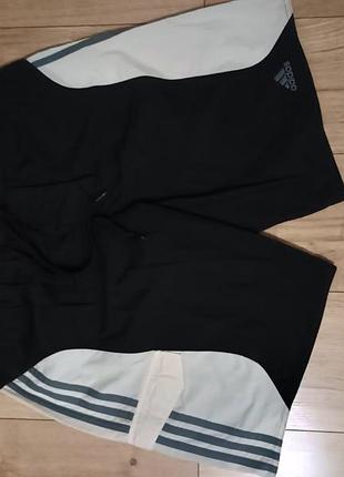 Мужские шорты adidas