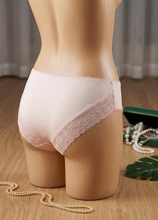 Якісні зручні жіночі трусики бреде nearly nude