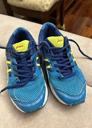 Кросівки  asics унісекс