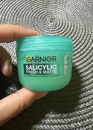 Крем для жирної шкіри garnier