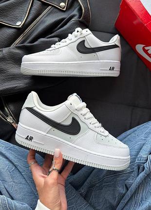 Жіночі кросівки air force 1 low white light smoke grey