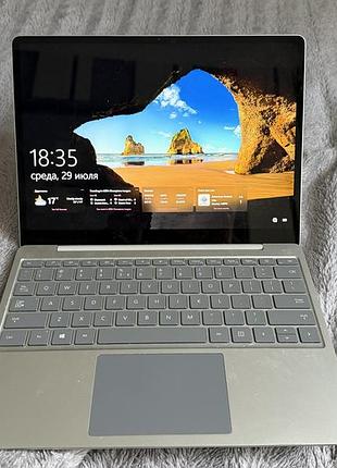 Microsoft surface laptop go
