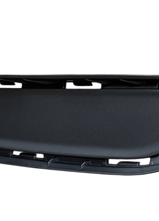 Заглушка протитуманної фари (нижня) lh hyundai tucson (2019-2021) 86527-d3500