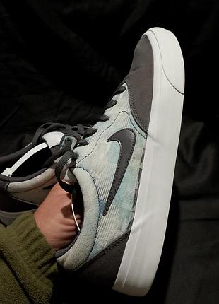 Nike sb charge 2