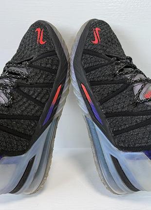Nike lebron кросівки 8