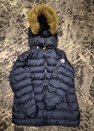 Курточка moncler