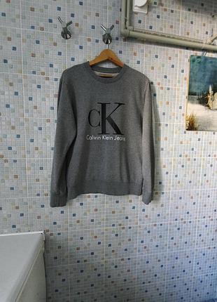 Свитшот calvin klein.