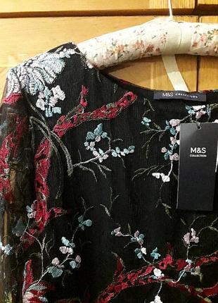 Новая  шикарная блуза с  вышивкой р 16 от marks &spencer