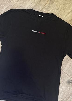 Футболка чоловіча tommy hilfiger