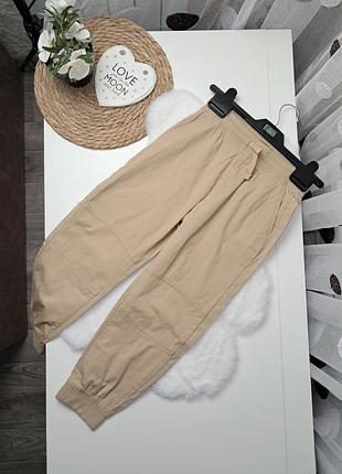 Легкие бежевые хлопковые брюки джоггеры от denimco 6-7 лет (116-122) брюки в школу