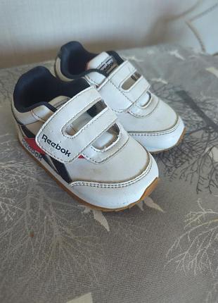 Кожаные кроссовки reebok 21 размер