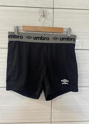 Чорні спортивні шорти umbro, розмір xl (компресійні/велосипедки)