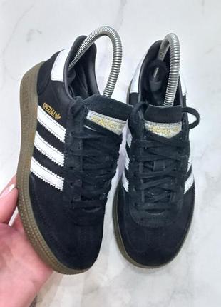 Детские кроссовки adidas spezial