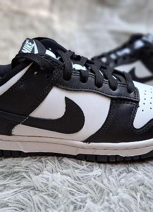 Жіночі кросівки 36р 22,5 см nike dunk low "panda"