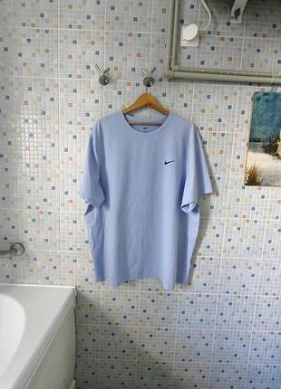 Футболка nike.