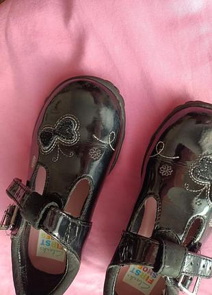 Туфли для девочки clarks 6