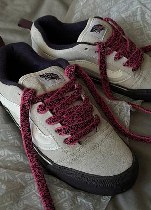 Стильні кеди vans