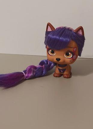 Коллекционная игрушка-собачка майя (maya) из серии vip pets (hair fest / color boost) от бренда imc toys.