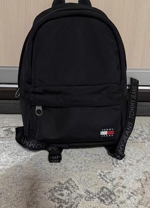 Рюкзак tommy jeans , середній розмір