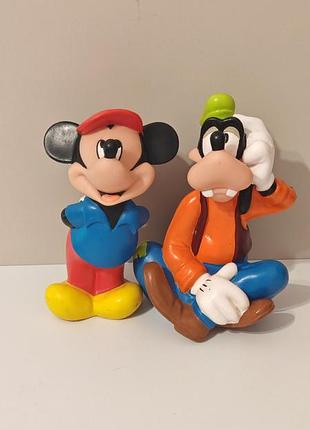 Винтажная резиновая фигурка персонажа гуффи (goofy), vintage disney mickey mouse toy