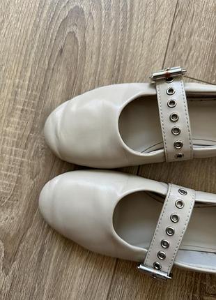 Туфлі zara 32 8