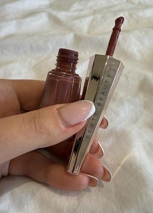Рідка матова помада fenty beauty stunna lip paint longwear fluid lip color оттенок uncuffed