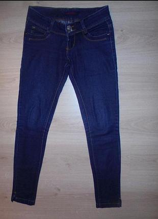 Джинси 27 розмір. джинси. штани
