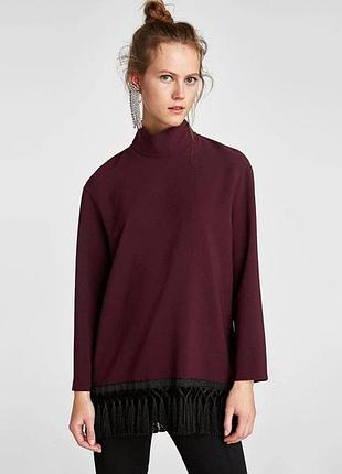 Подовжений блузка- гольф водолазка  з бахромою zara