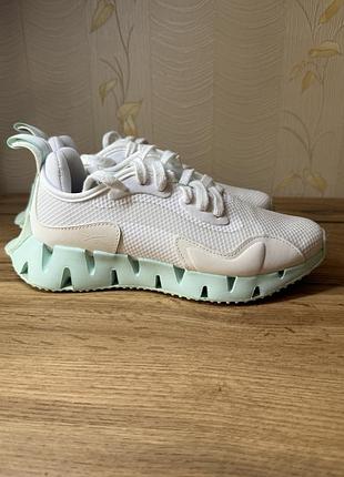 Кросівки жіночі reebok zig dynamica