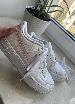 Кросівки жіночі nike air force