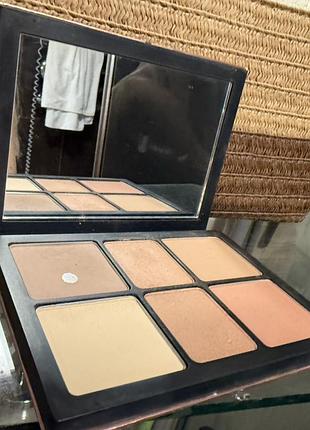 Палетка для контуринга smashbox cali contour light medium