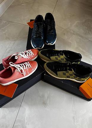 Лот взуття кросівки louis vuitton оригінал 3 пари