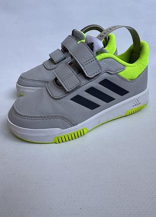 Кросівки adidas