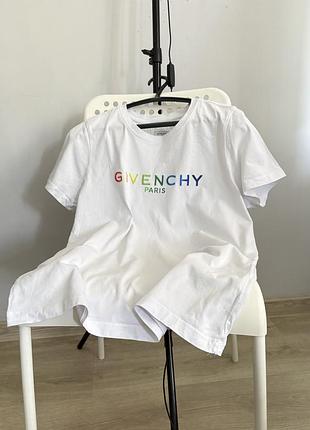 Givenchy біла футболка з вишивкою белая футболка