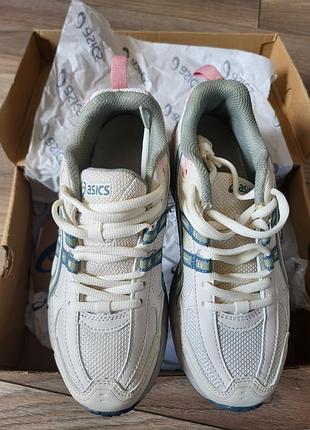 Кроссовки женские asics gel-kahana 8 на стопу 24 см. (бежевые с голубым и розовым)
