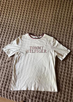 Футболка фірмова оригінал брендова hilfiger