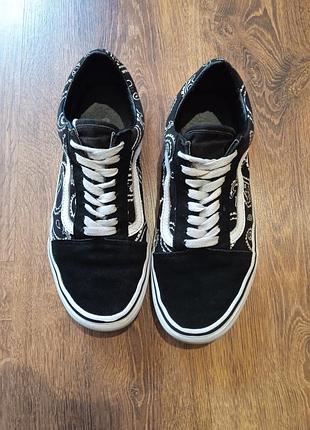 Продам женские замшевые кеды бренда vans